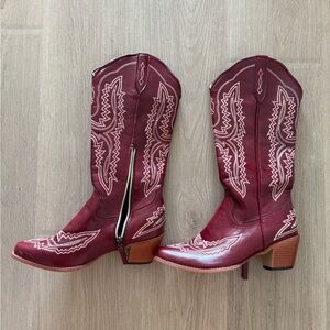 Women's Western Cowboy Boots - Burgundy